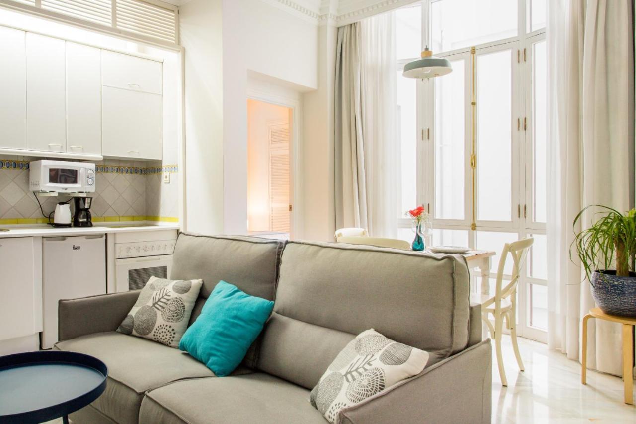 Mágico apartamento en casa palacio del siglo XVII Sevilla Exterior foto